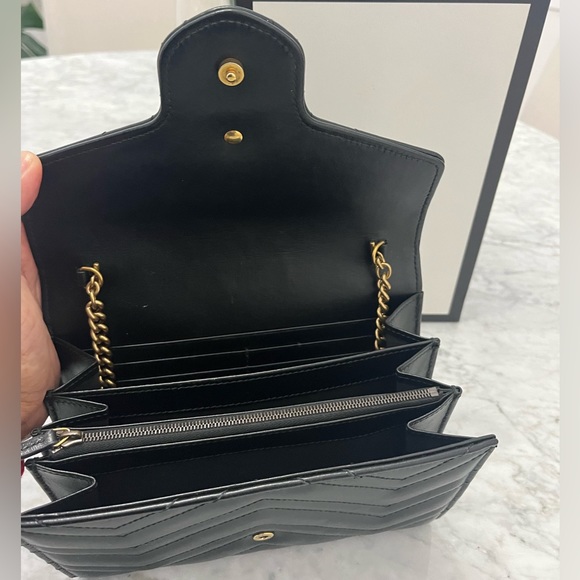 Gucci The GG Marmont chain mini bag - Picture 5 of 16